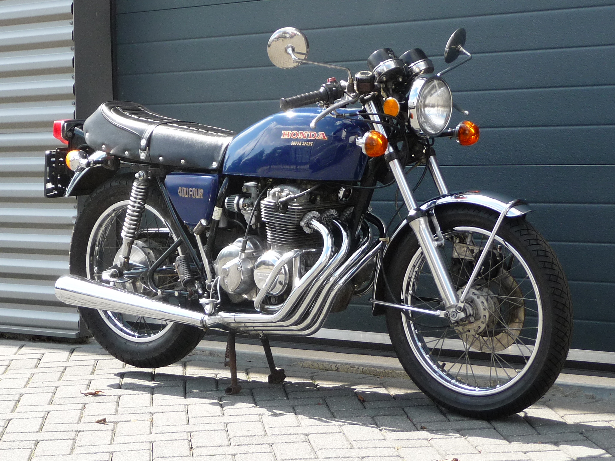 Honda cb 400 f